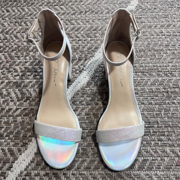 Betsey Johnson Heeled Sandal Sz 8M - Picture 2 of 5